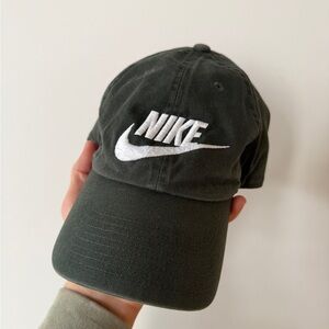 Vintage Nike Dark Green Cap Spell Out